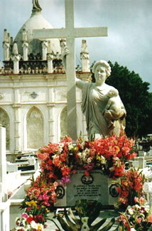 20060119231919-colon-milagrosa.jpg